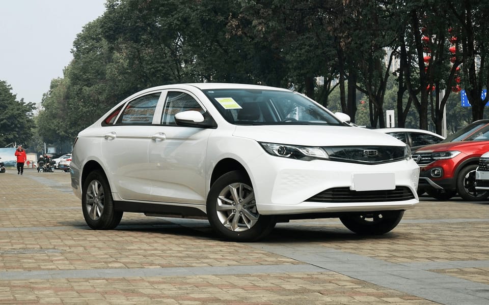 Geely Emgrand EV