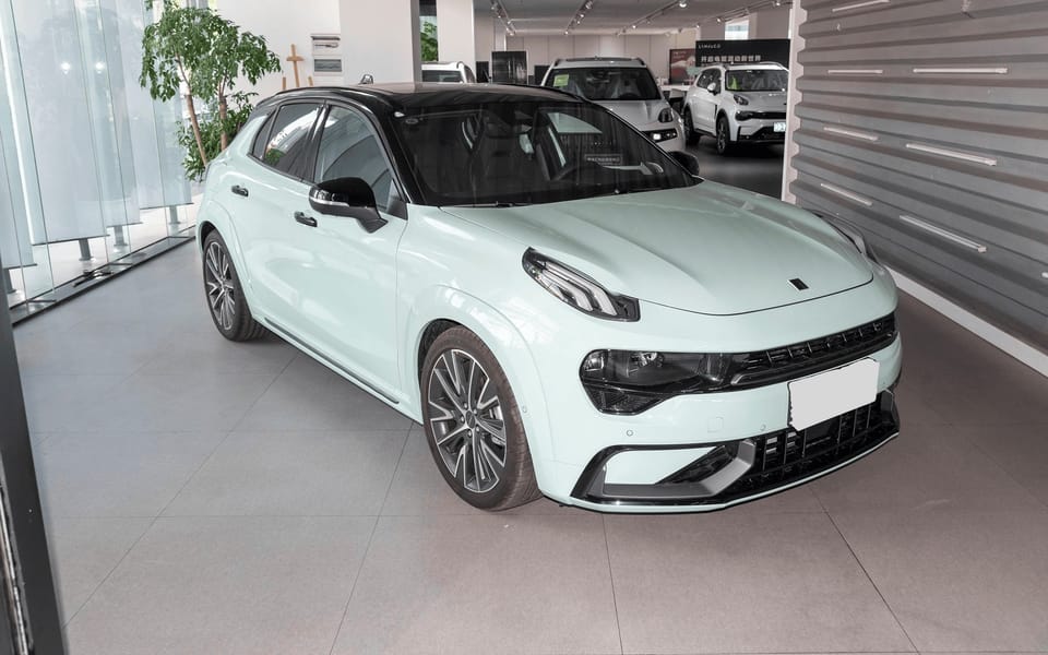 Lynk & Co 02 Hatchback