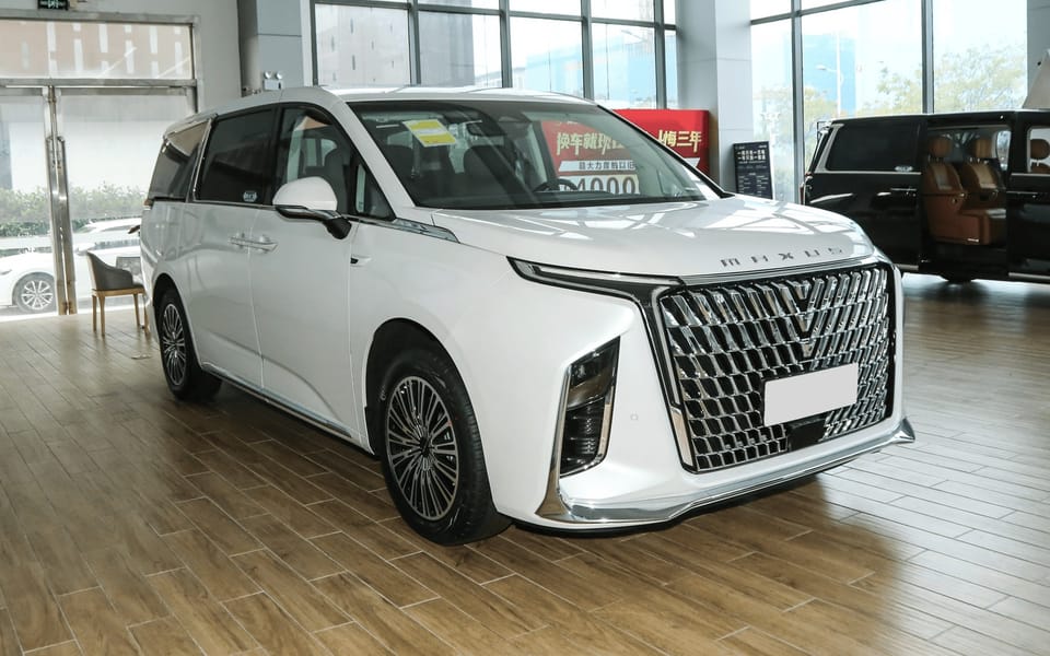 SAIC Maxus G90