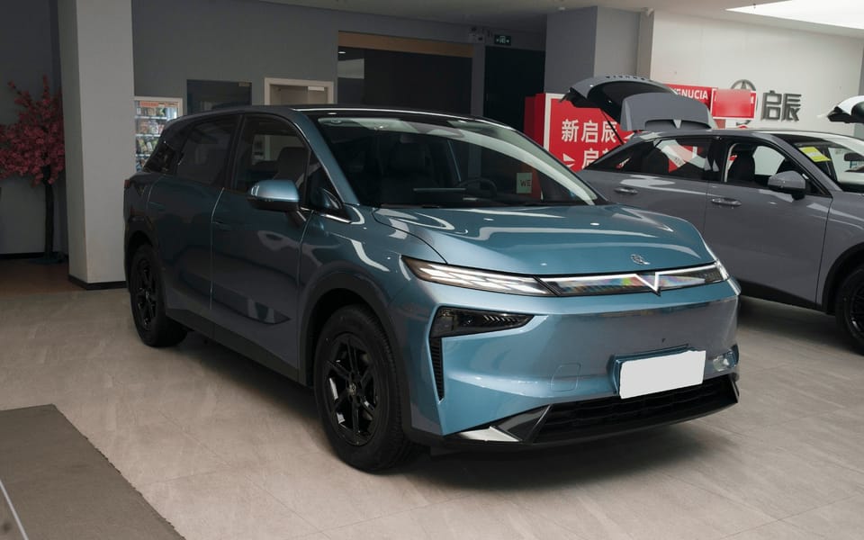 Venucia VX6